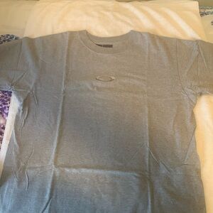 COPY - Oakley Gray mans t-shirt size XL